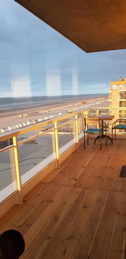 7Th Heaven Seaview Apartman De Panne Kültér fotó